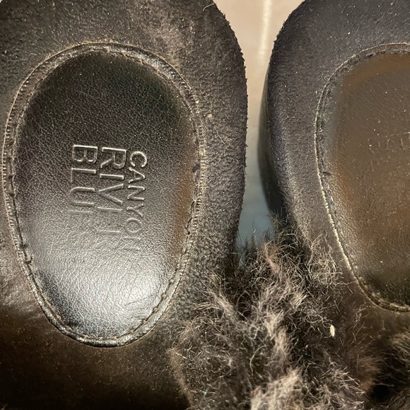 Fur Trimmed Clogs - Picture 7 of 7